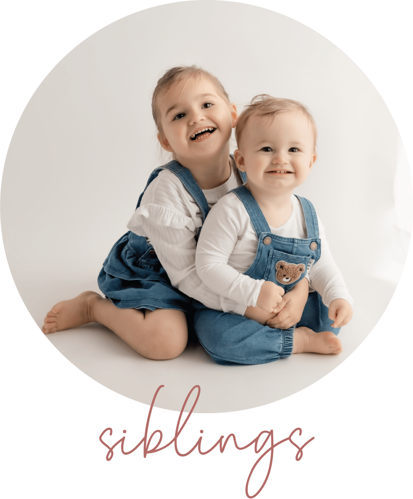 Sibling photography mini session in Nelson